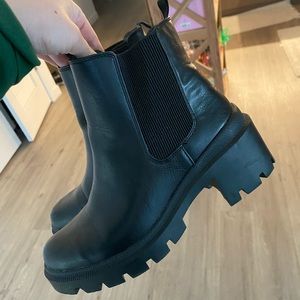 Black Chelsea Boots